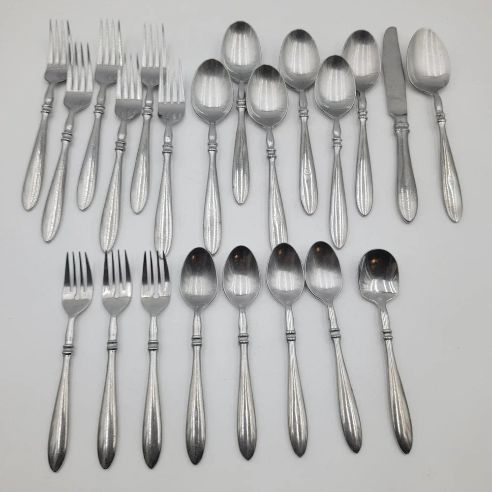 21 pc Stainless Steel UNF2216 Flatware Set Ribbed Neck Teardrop Handle